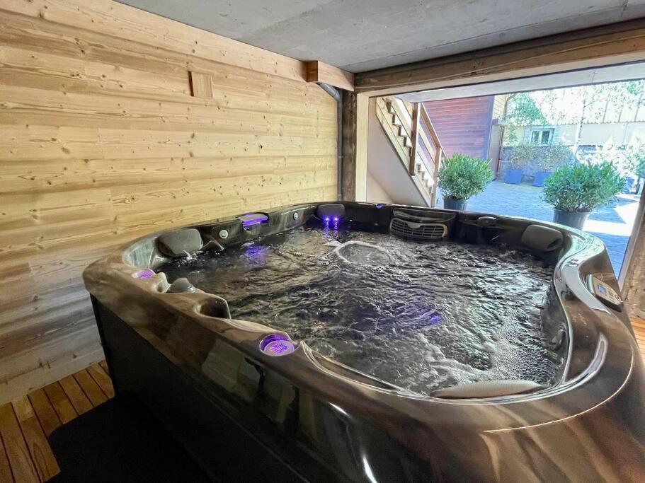 Chalet Kelly, Centre Ville / Jacuzzi / Sauna Gerardmer Bagian luar foto