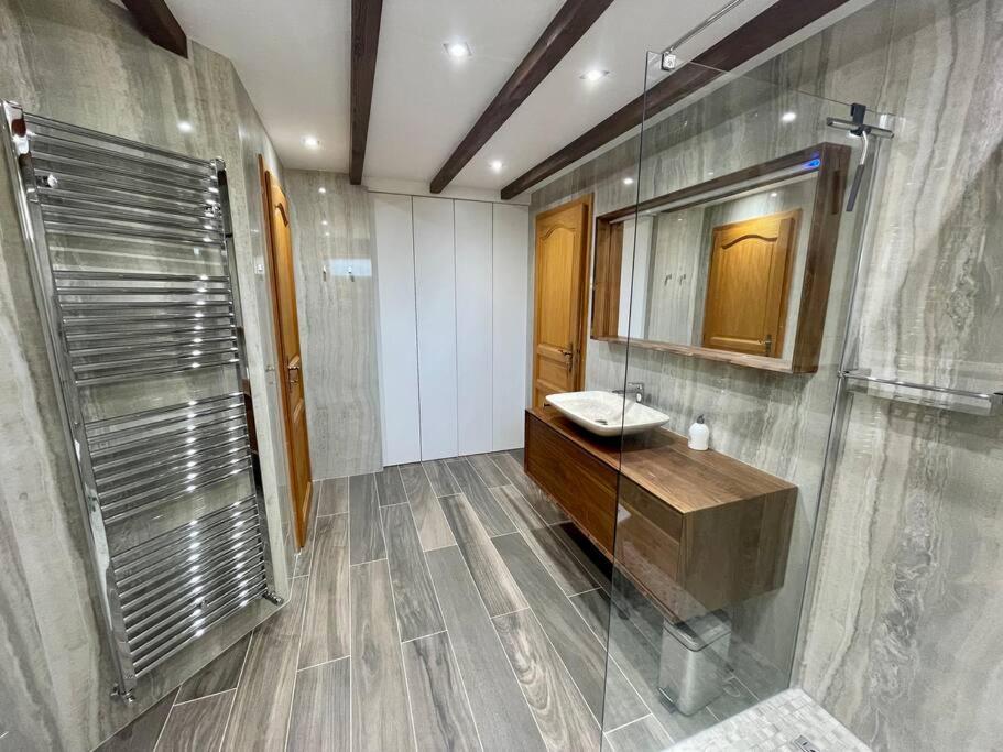 Chalet Kelly, Centre Ville / Jacuzzi / Sauna Gerardmer Bagian luar foto